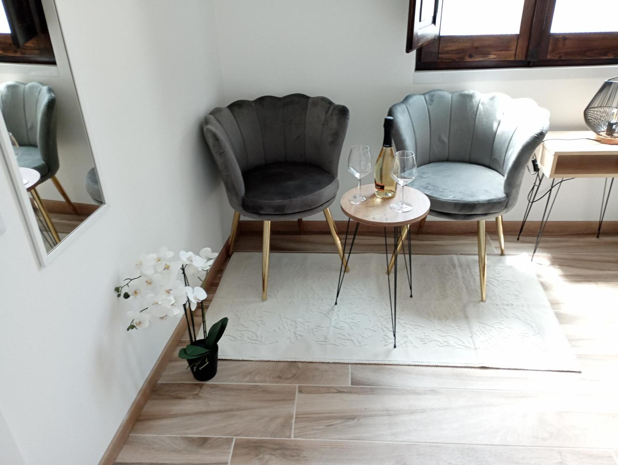 Niu Rooms Ористано Экстерьер фото